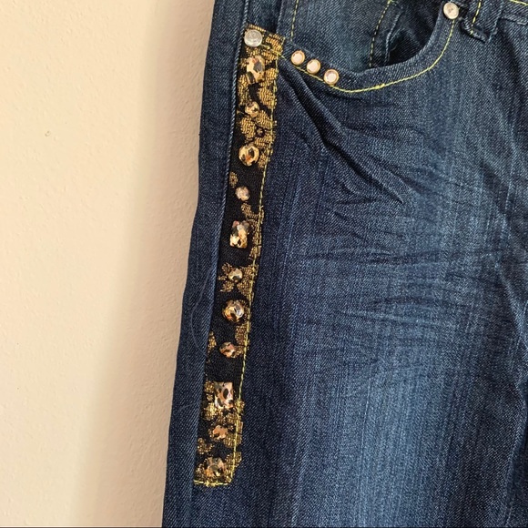 B B Jeans Embellished Detail Denim Jeans - Picture 4 of 7